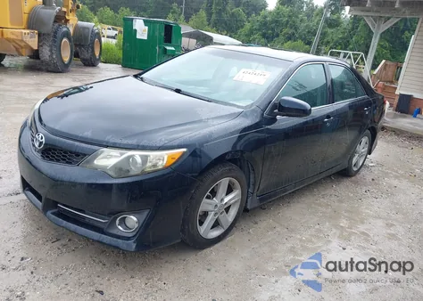 2012 Toyota Camry Se z USA, uszkodzony, nr VIN 4T1BF1FK6CU102076